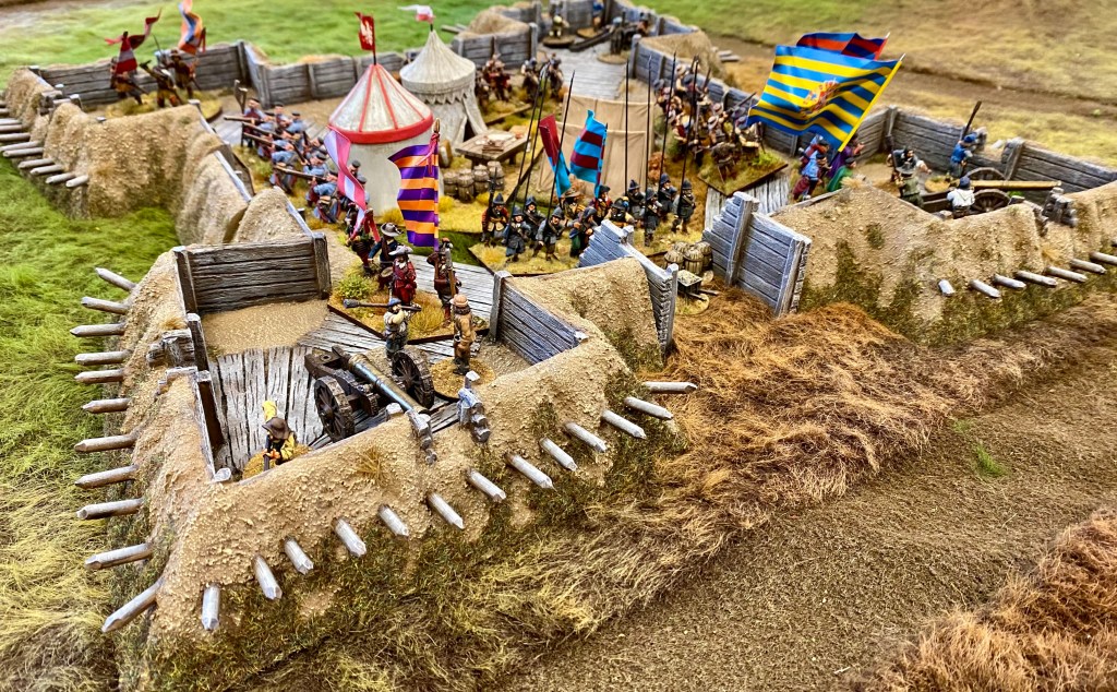 The Polish fort, with its garrison of Polish Haiduks and Foreign infantry.  The pikemen had recently been in Swedish service, but the fortunes of war had seen them changes sides.